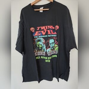 NWOT Twins of Evil Black Graphic T-Shirt, 4XL, Cotton